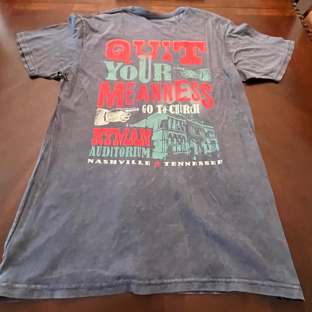 Ryman Auditorium 2 sided T-shirt NWT 🎻🤠🎼⛪️